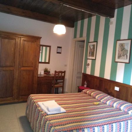 Hotel Excalibur Revello Εξωτερικό φωτογραφία