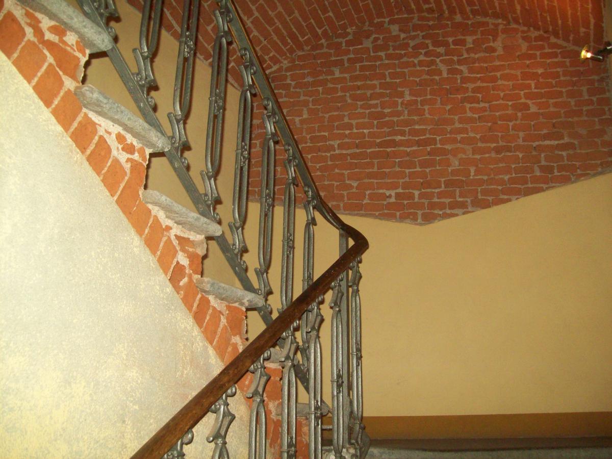 Hotel Excalibur Revello Εξωτερικό φωτογραφία