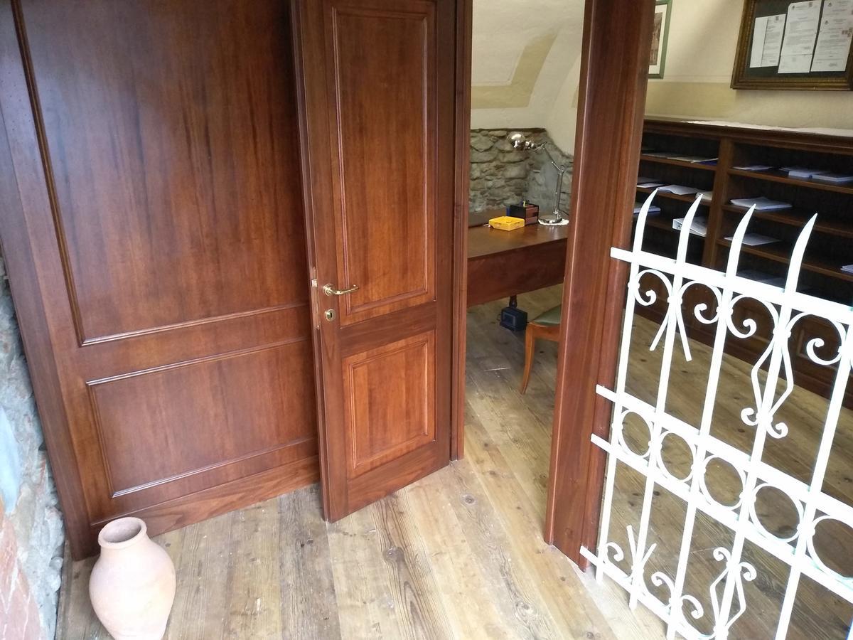 Hotel Excalibur Revello Εξωτερικό φωτογραφία
