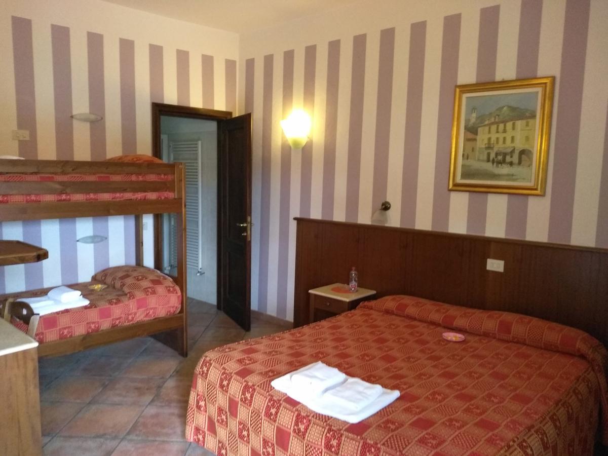 Hotel Excalibur Revello Εξωτερικό φωτογραφία