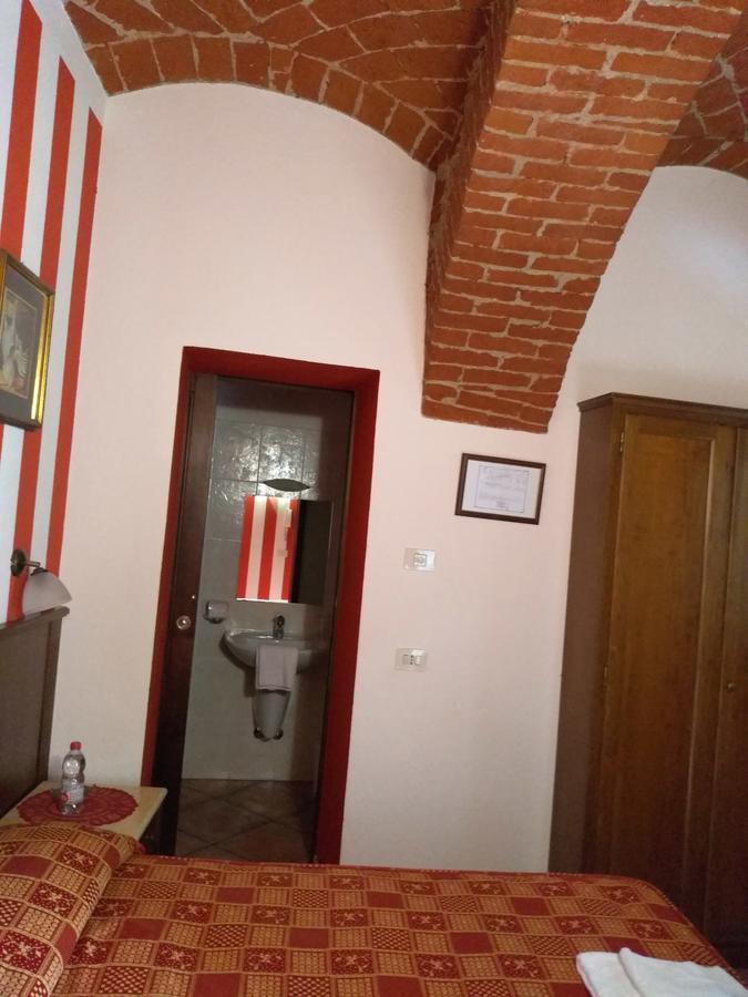 Hotel Excalibur Revello Εξωτερικό φωτογραφία